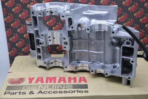 New UPPER Cases Crankcase OEM Factory Top Engine Motor Yamaha Banshee 1987-2006